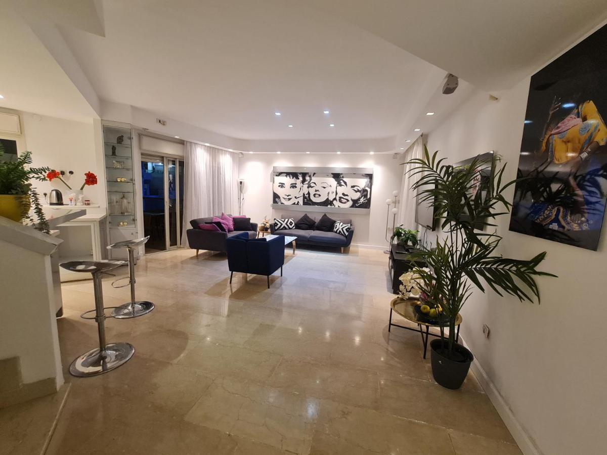 La-Palmore Luxury Apart-Residense Resort With Pool First Line Sea Side Eilat Buitenkant foto