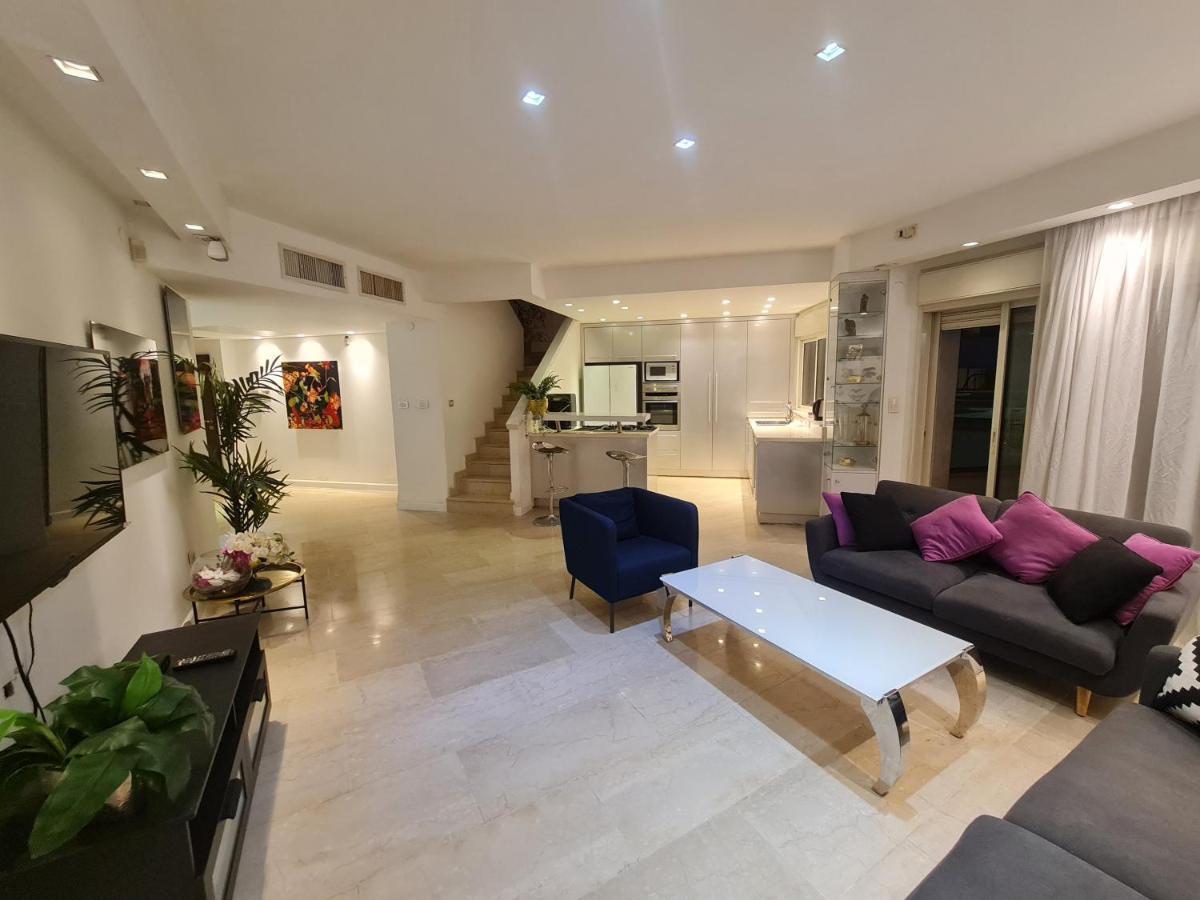 La-Palmore Luxury Apart-Residense Resort With Pool First Line Sea Side Eilat Buitenkant foto